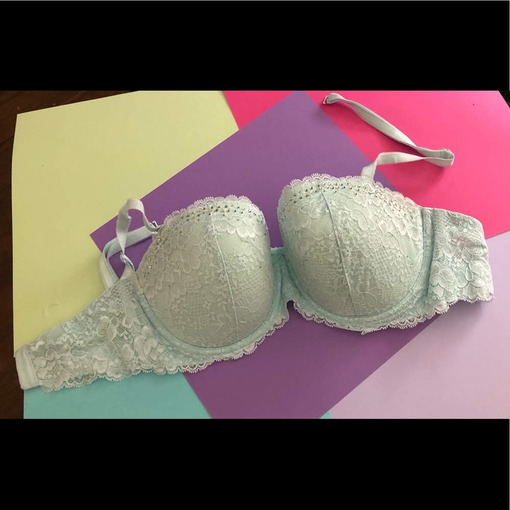Victoria’s Secret Dream Angels lined bra 32DDD